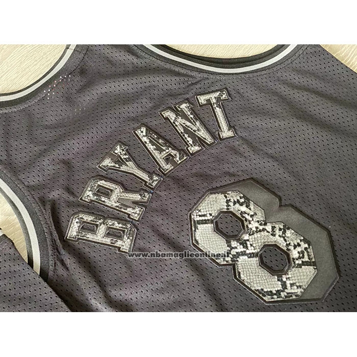 Maglia Los Angeles Lakers Kobe Bryant #8 Swingman Mitchell & Ness 1996-97 Nero